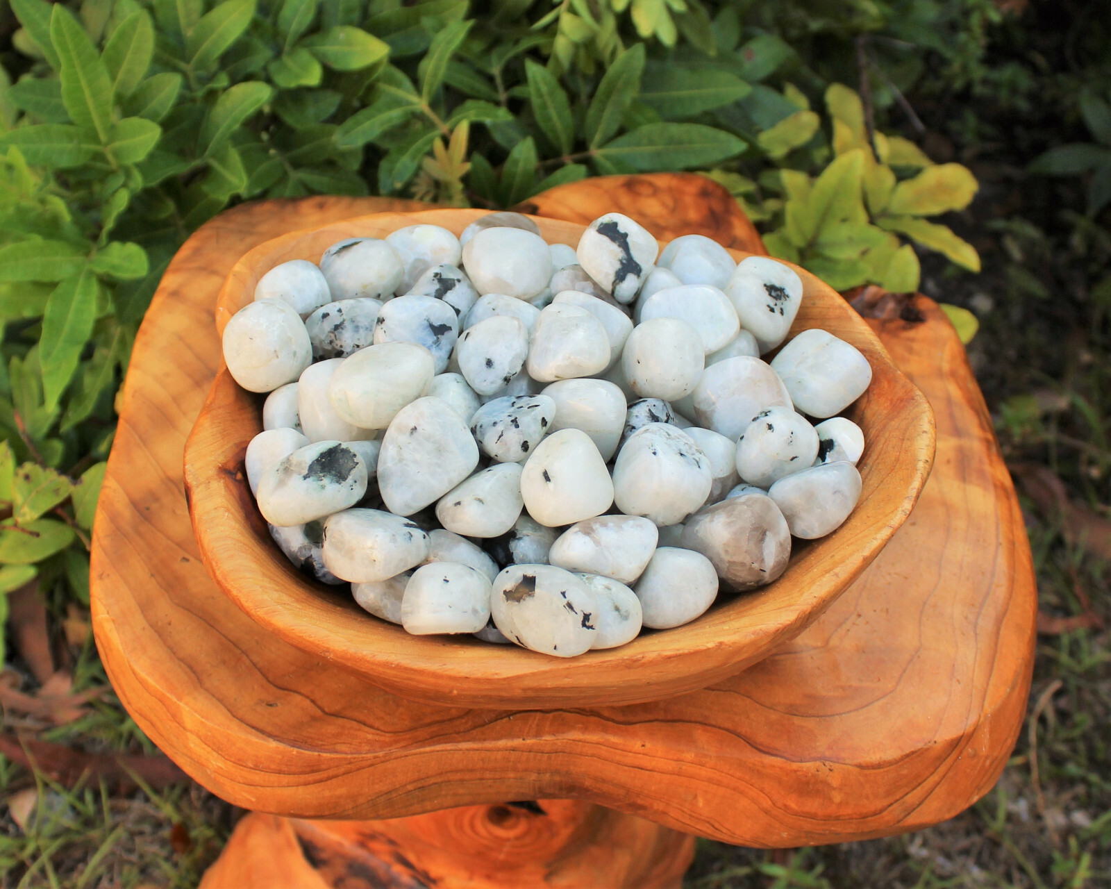 Rainbow Moonstone 5 MEDIUM LARGE Tumbled Stones (Crystal Healing) (0.75″ – 1″)