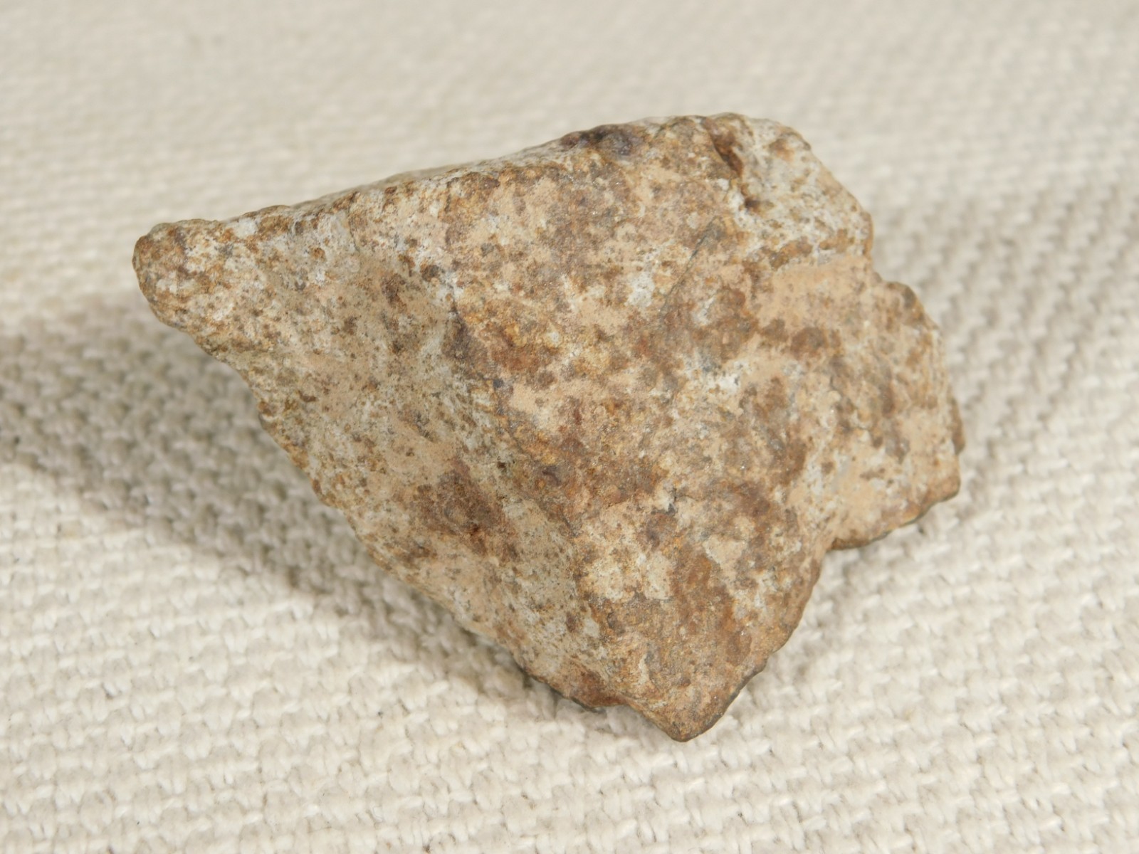 Classified NWA 8245 METEORITE 100% Natural FELL on Erfoud, Morocco 110gr