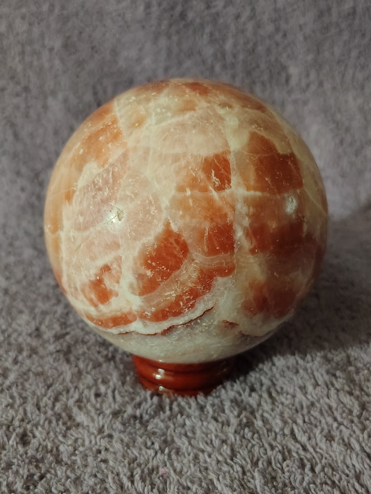 817g Large Natural Red Fire Quartz Sphere Crystal Healing Ball Reiki w/ Stand