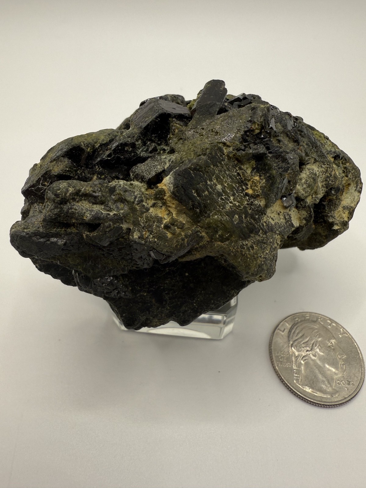 Natural Green Epidote Specimen 269g Raw Mineral Pakistan G132 * FREE SHIPPING*