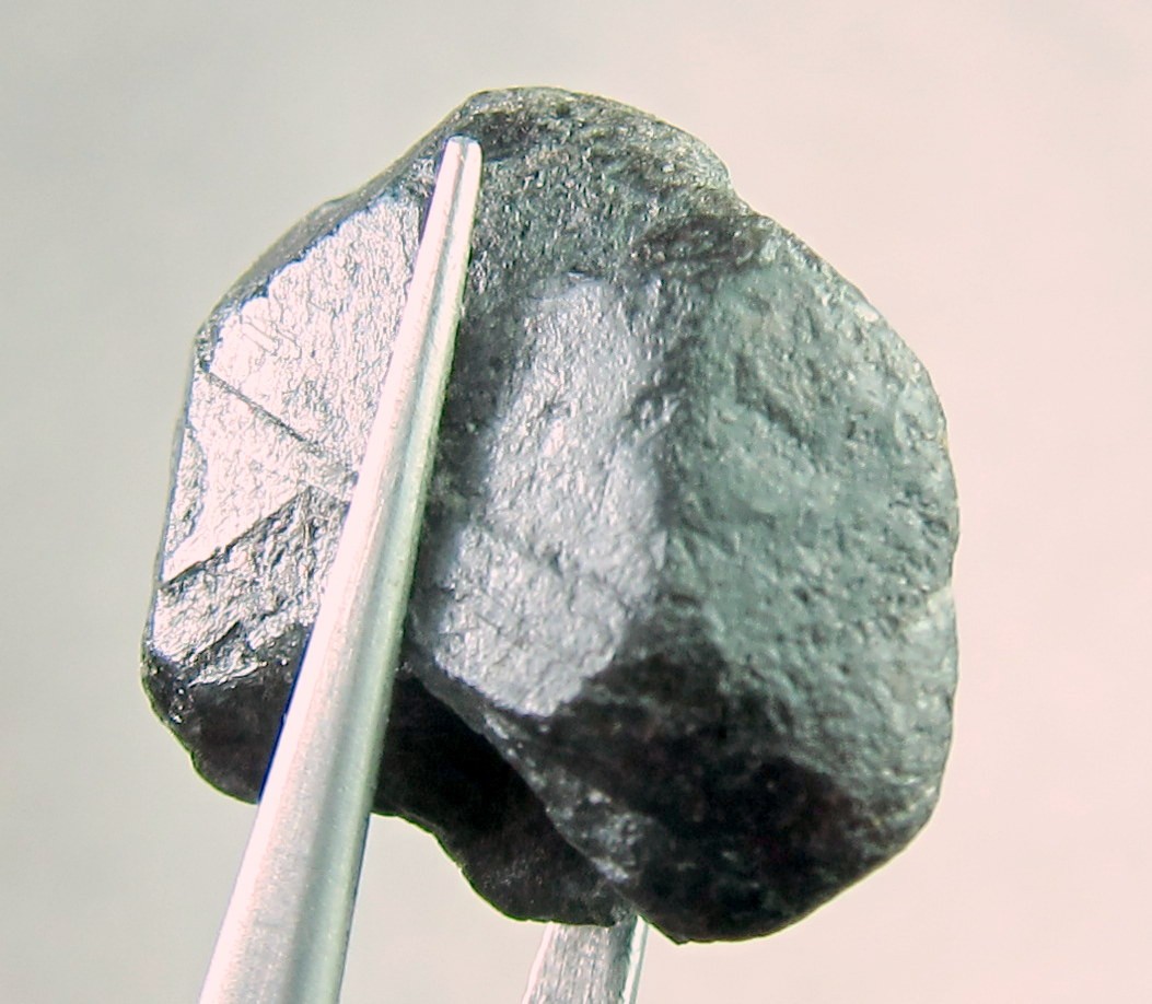 28.3 CT ALEXANDRITE NATURAL ROUGH COLECTOR’S CRYSTAL MINERAL GEM (G5)