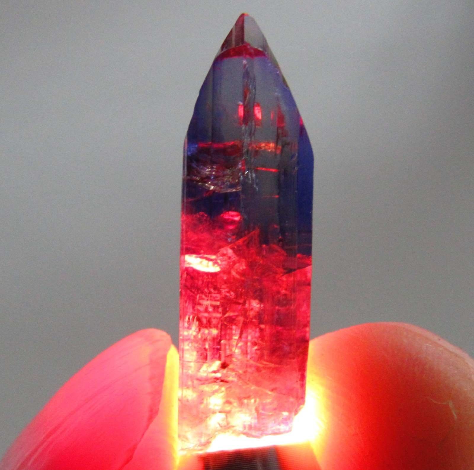 MESMERIZING GLASSY GEM CLEAR UNHEATED TANZANITE CRYSTAL!!! TANZANIA