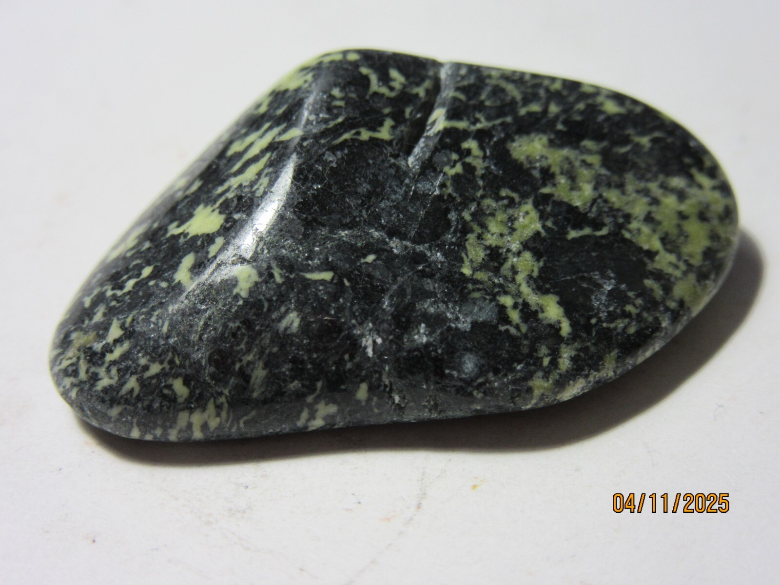 Speckled Green 1 5/8″ Epidote Tumbled N. Carolina Collectible SGETNC-97
