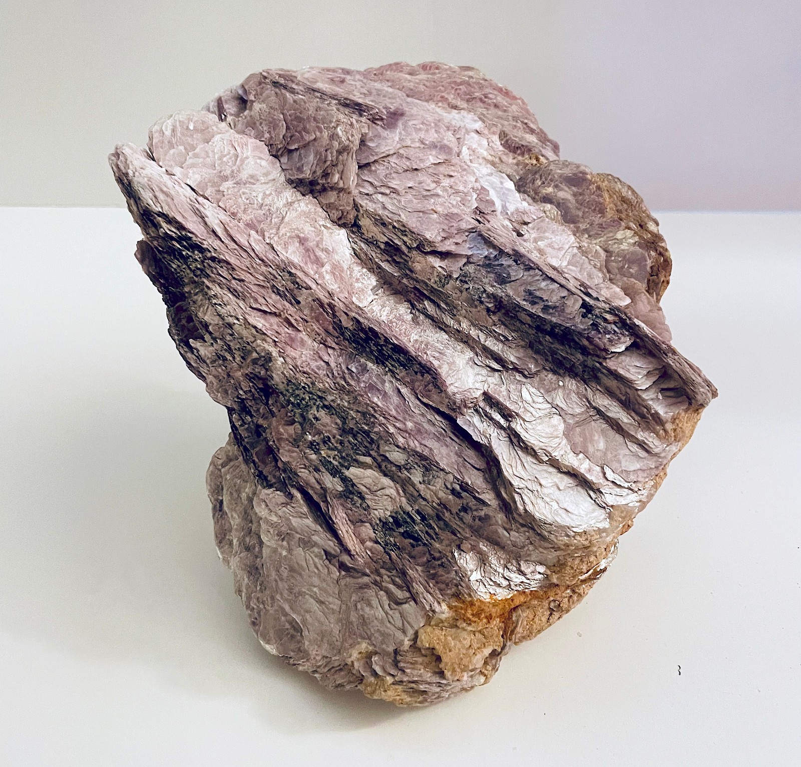 Sparkly Flower LEPIDOLITE Purple Lilac Mica Specimen 4lb 12oz (5.5″ x 6″ x 6.5″)