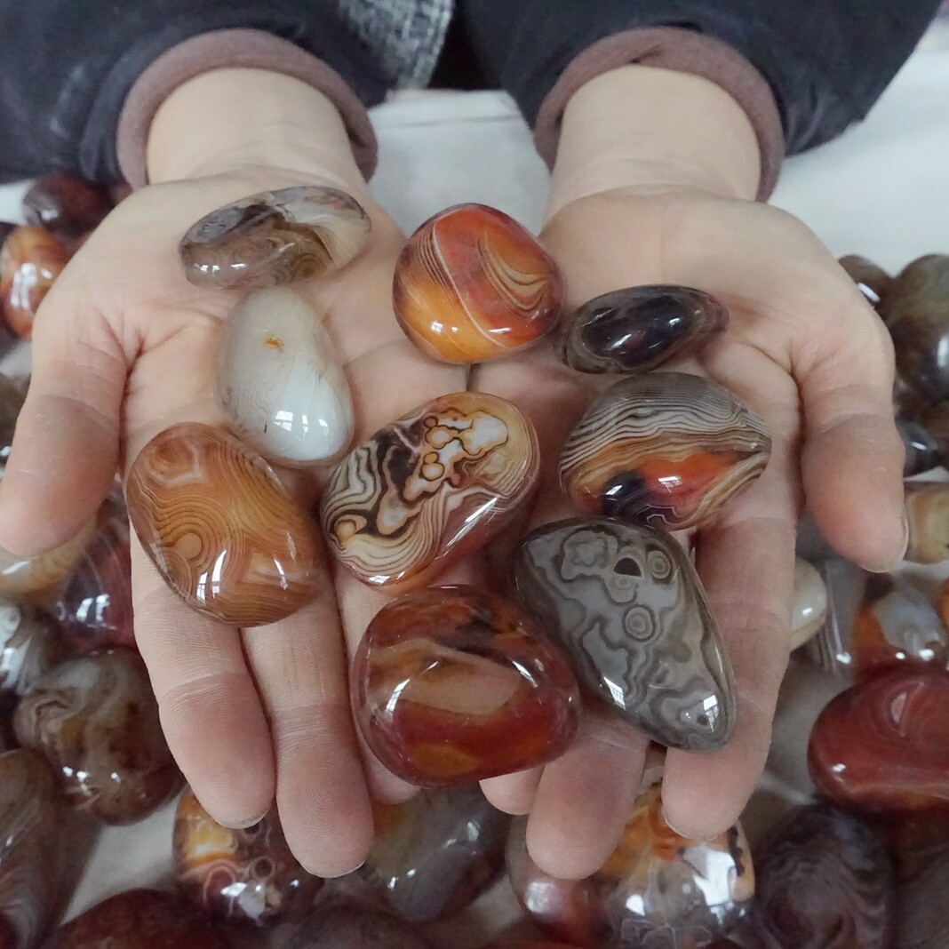 5Kg 11LB 110 Natural Banded Sardonyx Carnelian Agate Crystal Palm Stones Healing