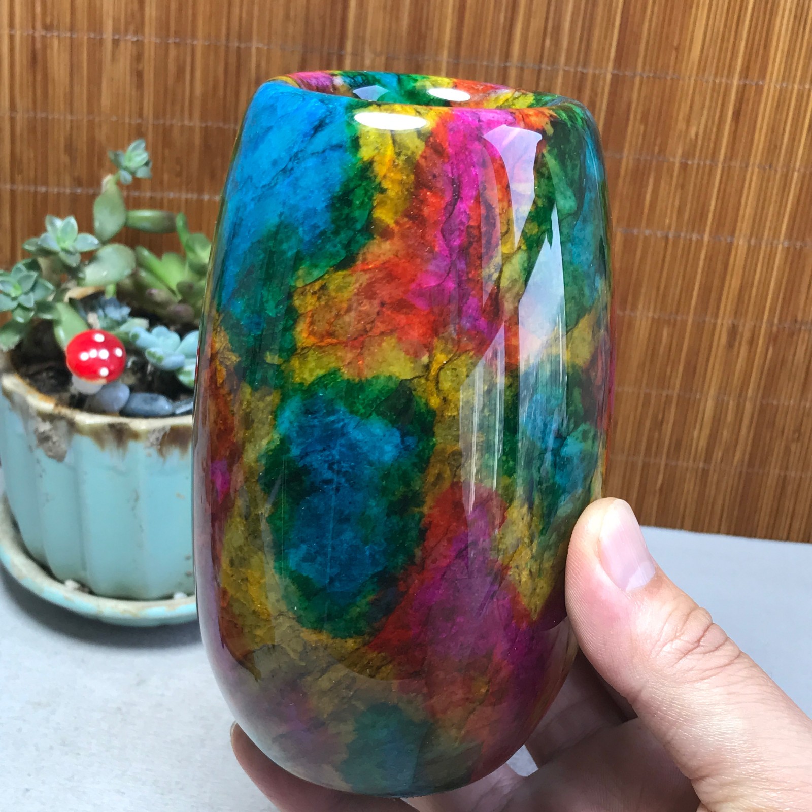 Natural “Seven Colors Jade” vase specimen -Taiwan China 1140g 129mm A5800