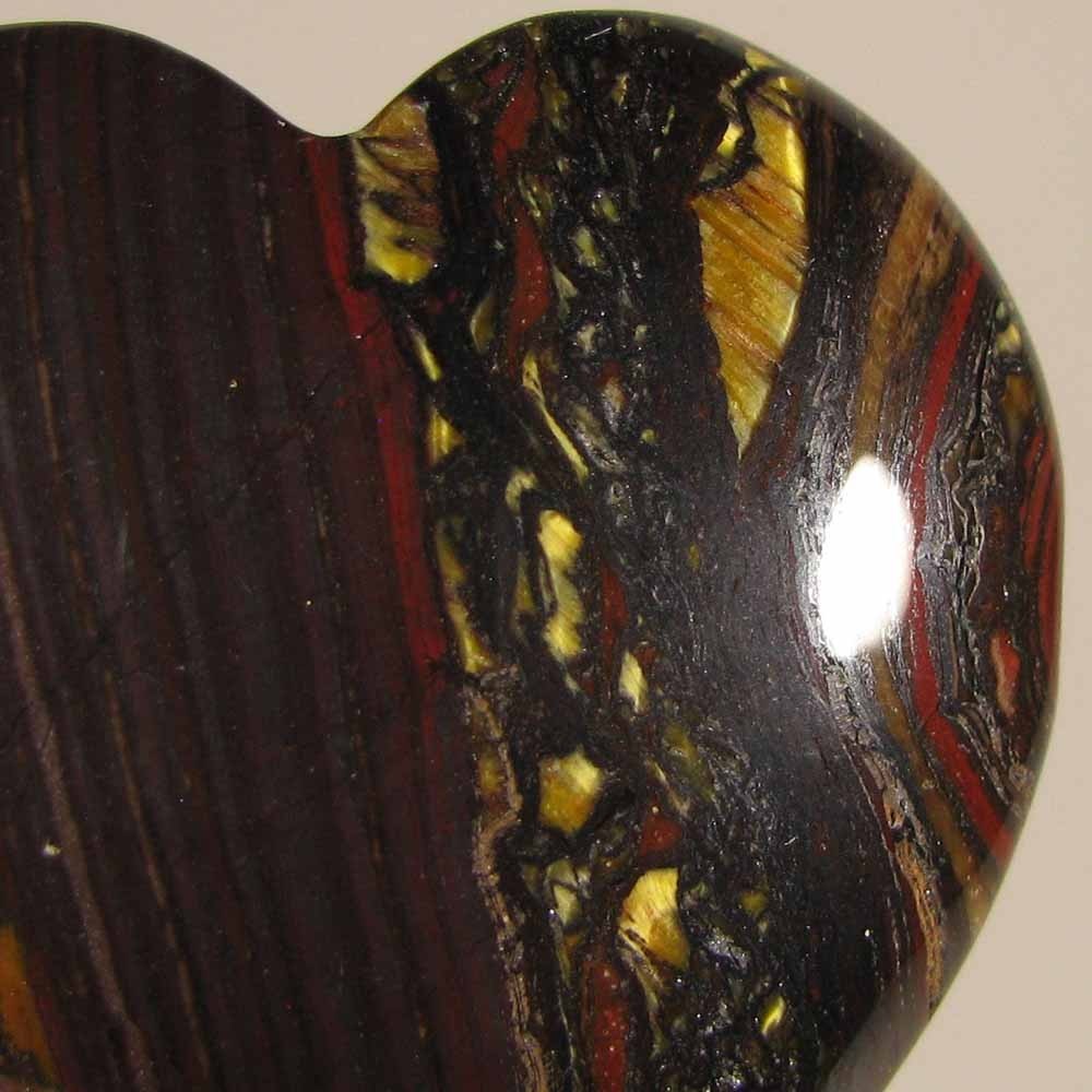 1.8″ RED TIGER IRON Heart Polished Palm Stone – Australia