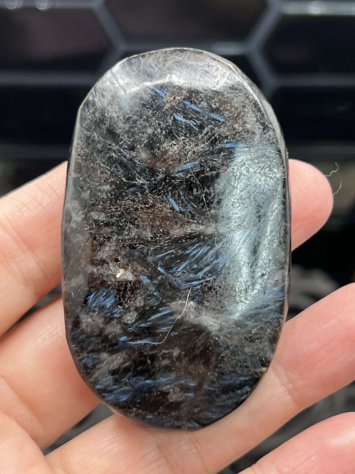 Natural “Firework Stone” Arfvedsonite Polished Palm stones L@@K Free ship & Gift