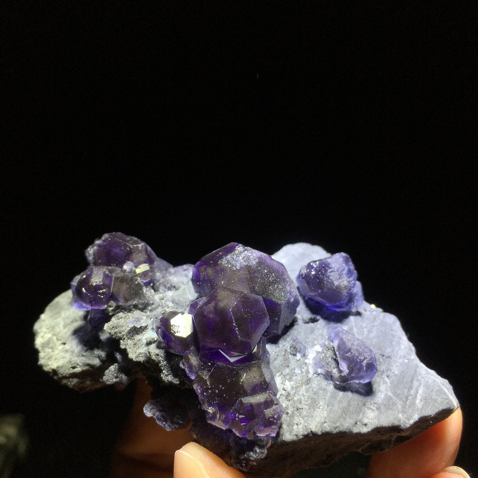 146g Natural blue, transparent, Tanzanite blue, fluorite, from Fujian, China