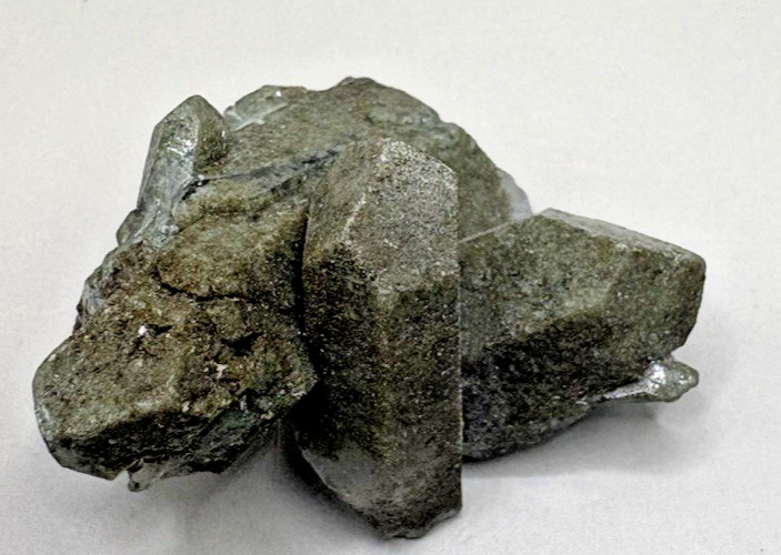 Natural Green Epidote Crystal Cluster Raw Mineral Specimen Collector Stone