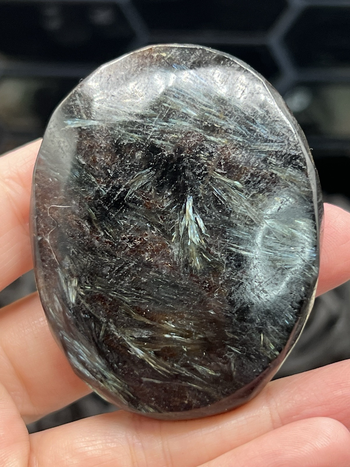 Natural “Firework Stone” Arfvedsonite Polished Palm stones L@@K Free ship & Gift