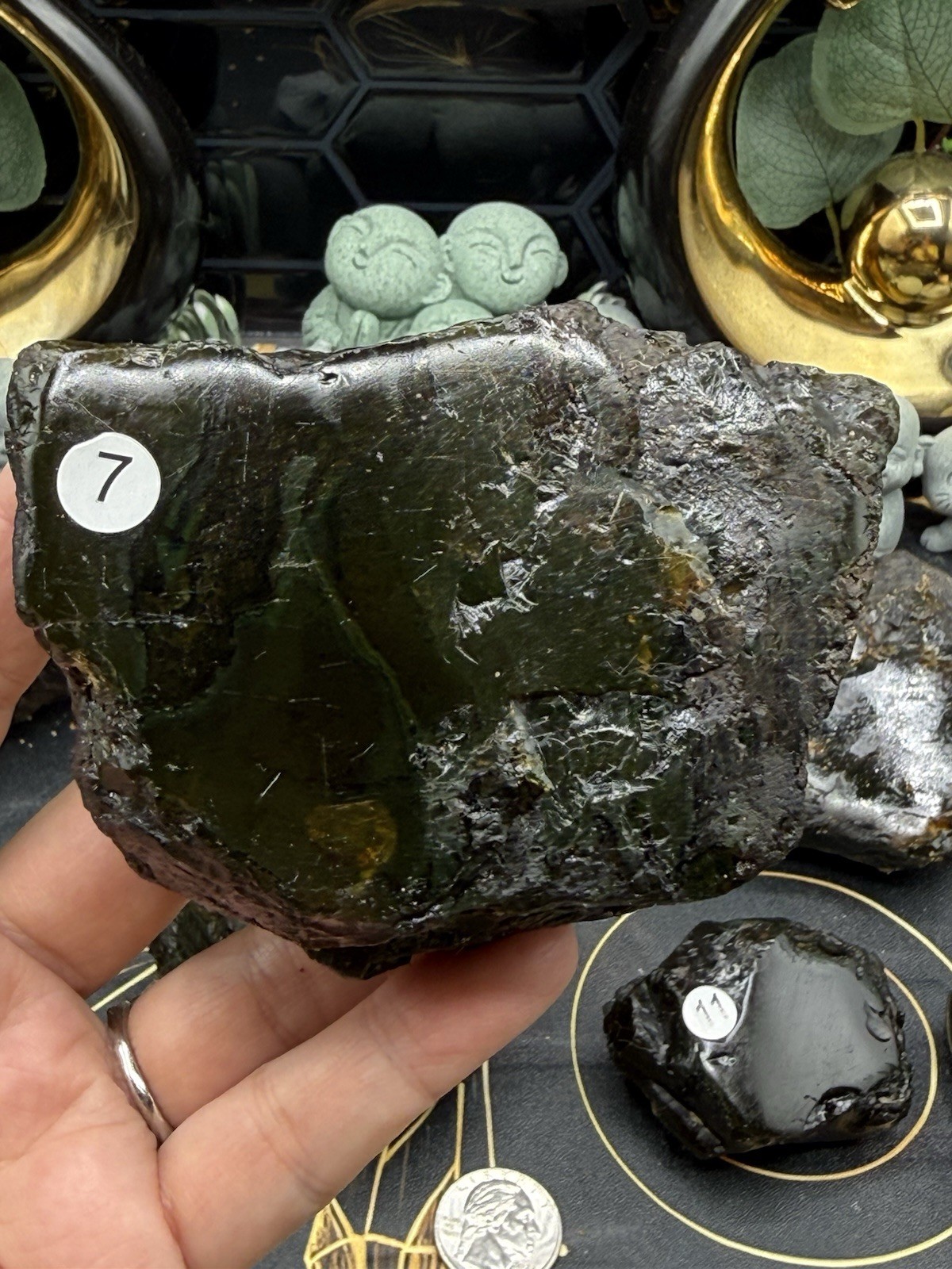 Natural Black Indonesian Amber Uvreaction Great pieces Free ship