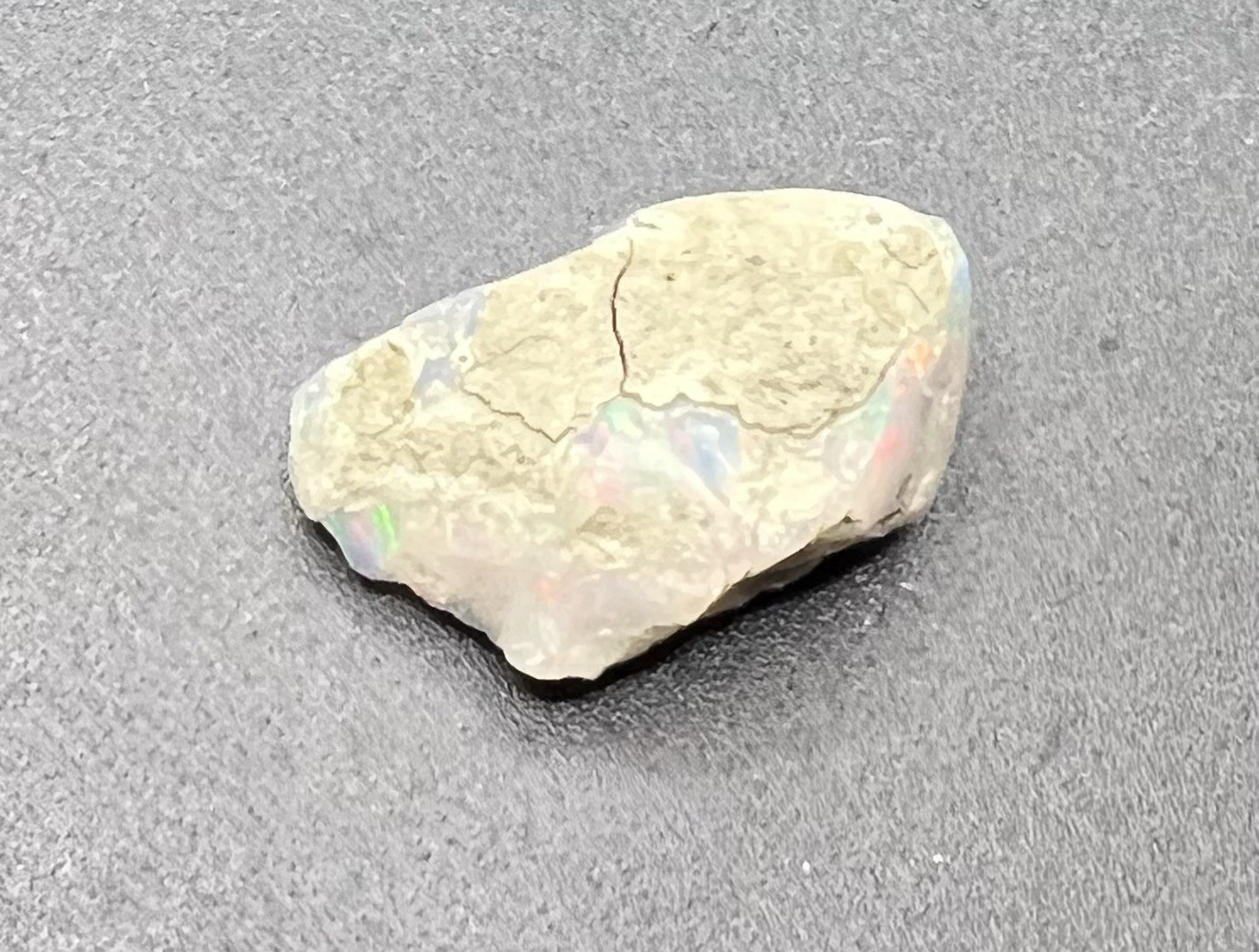 Ethiopian Welo Genuine Opal 5.9g Almost 1 1/2in AWESOME FLASHES