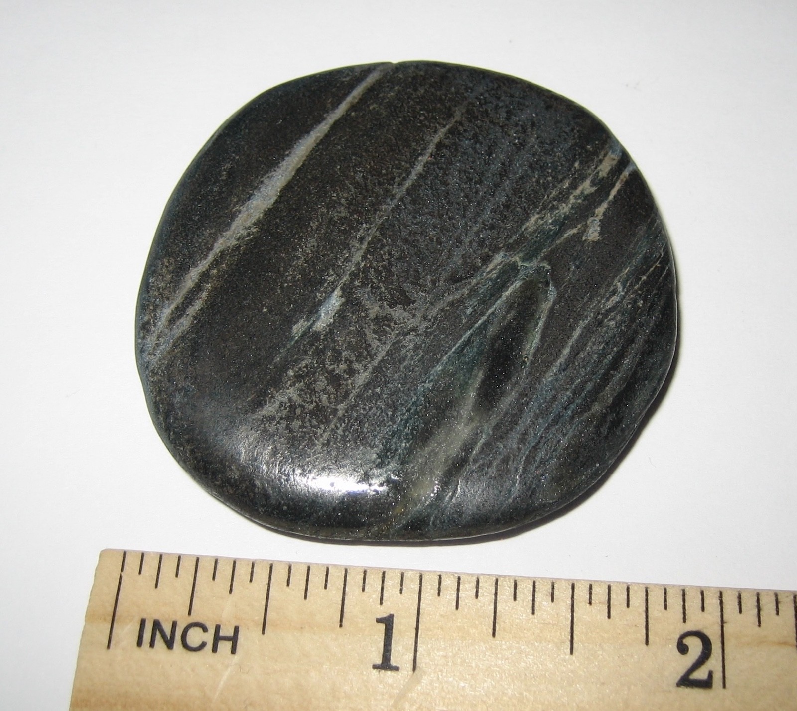RARE! 1.9″ x 1.8″ POLISHED FLAT NATURAL ‘ISUA STONE’ PALM STONE MINERAL 42.5g *5