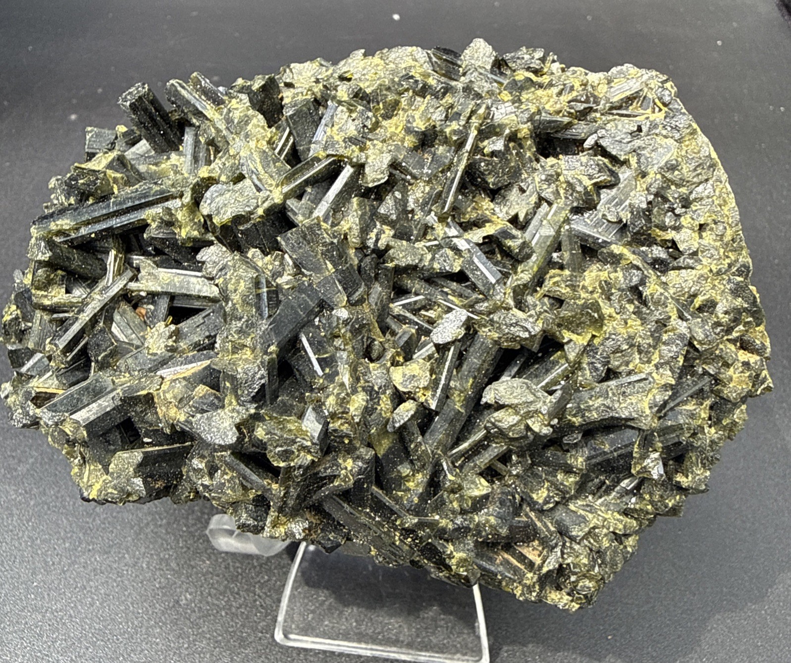 2 Lb Large Natural Epidote On Matrix From Pakistan. A+ Specimen,Minerals,Gems.