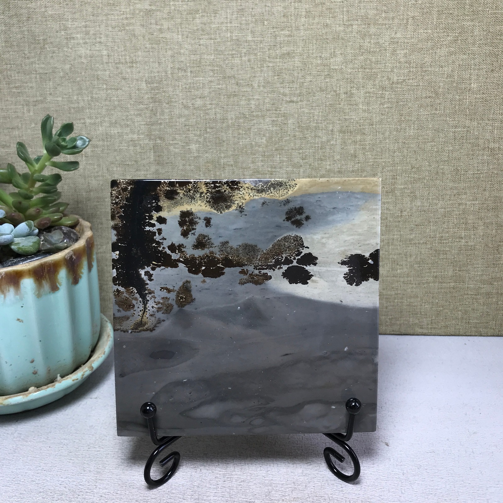 Natural Chinese painting stone crystal ornaments for home decoration 238g A5279