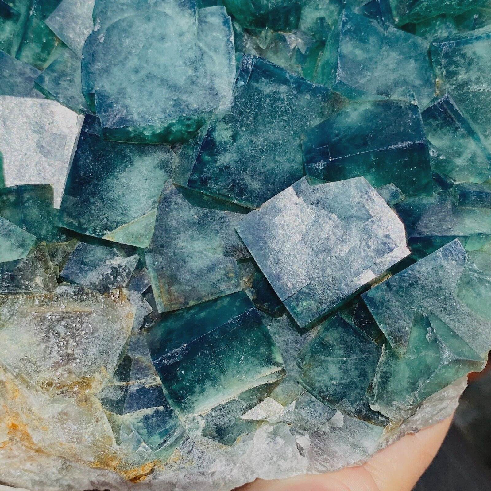 6070g Large Raw Natural Green Fluorite Cubic Crystal Cluster Rough Specimen