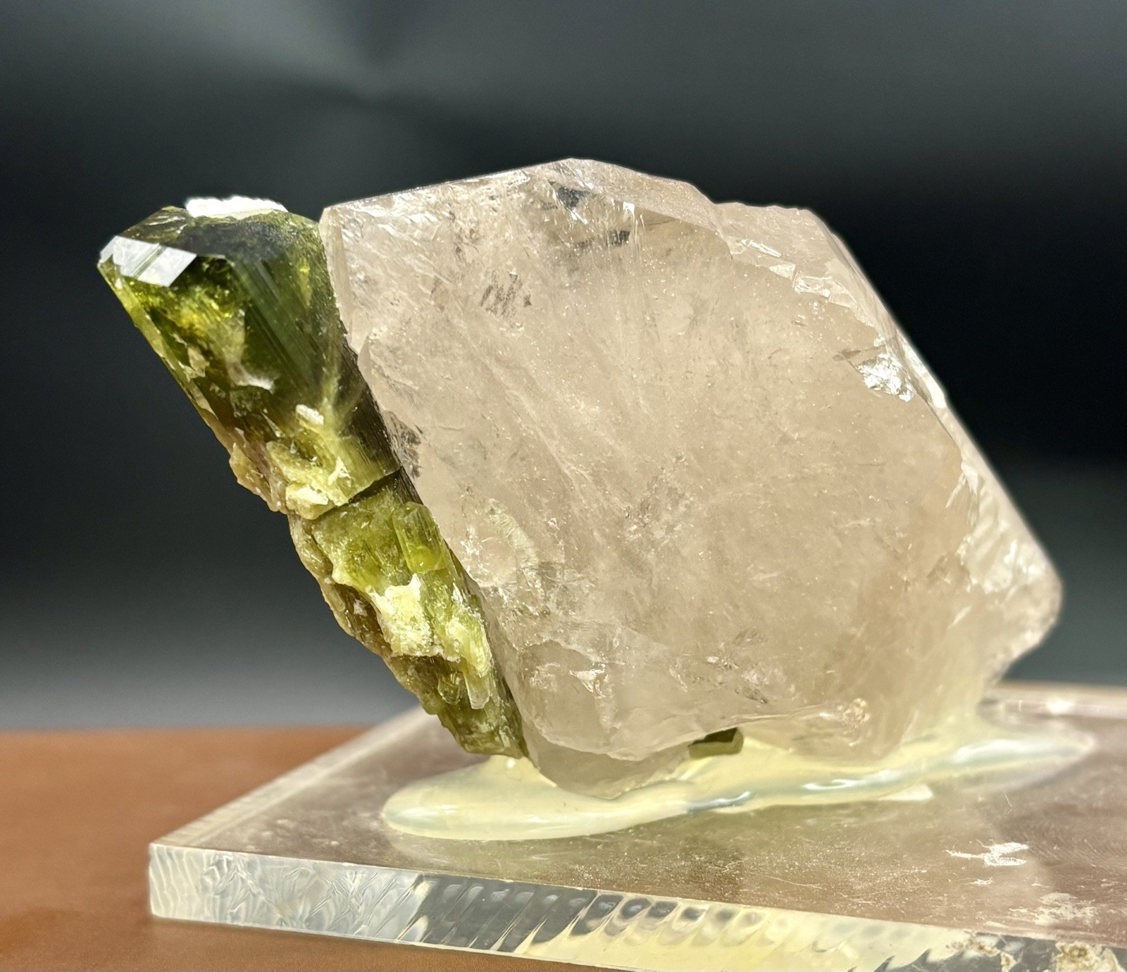 Verdelite Green Tourmaline Crystal Smoky Quartz Mineral Specimen Display Kunar