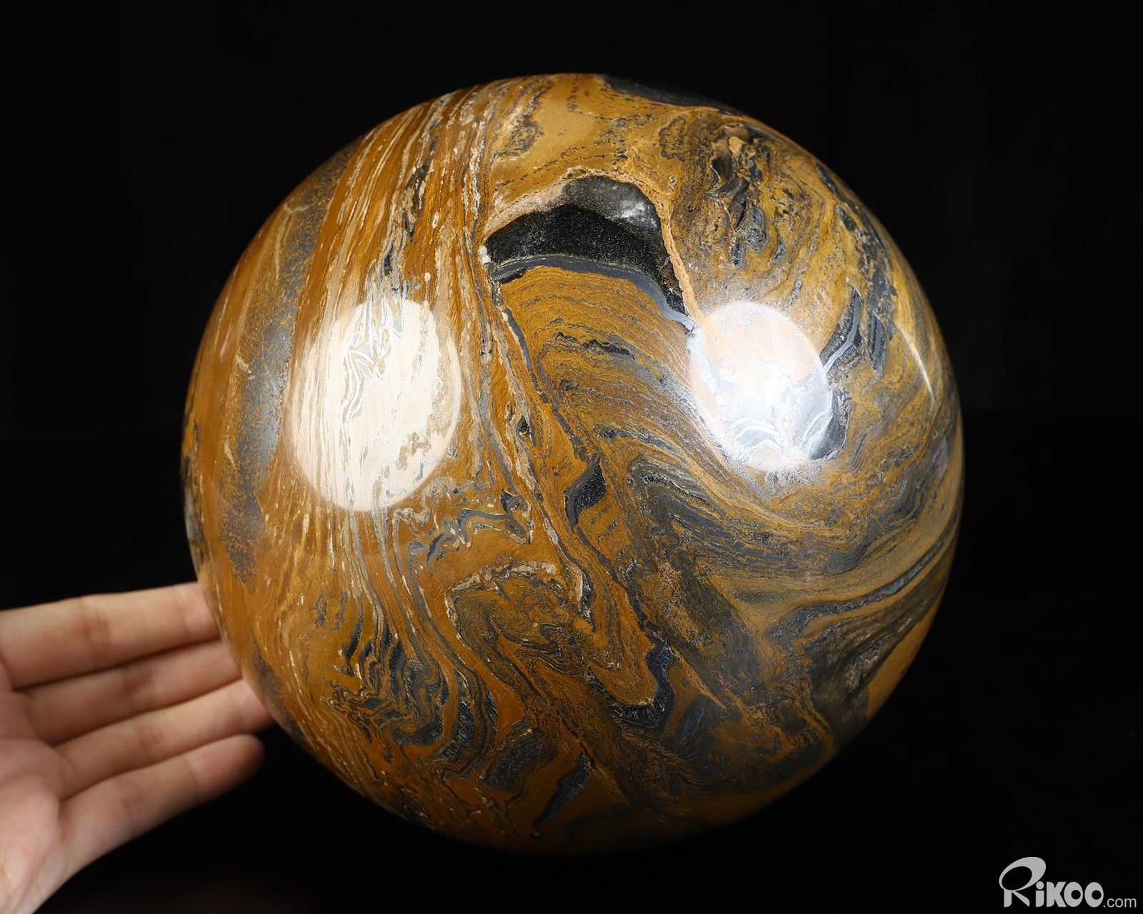 6.9″ Tiger Iron Eye Hand Carved Crystal Ball/Sphere, Crystal Healing
