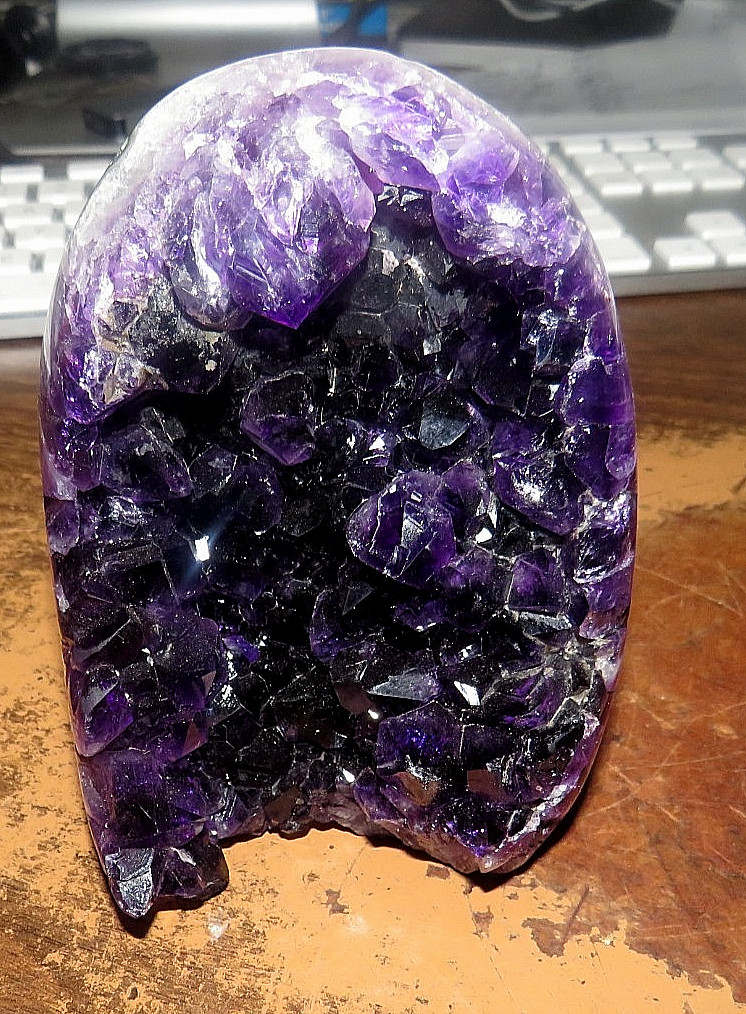 LARGE DEEP DARK AMETHYST CRYSTAL CLUSTER GEODE URUGUAY CATHEDRAL POLISHED RIM
