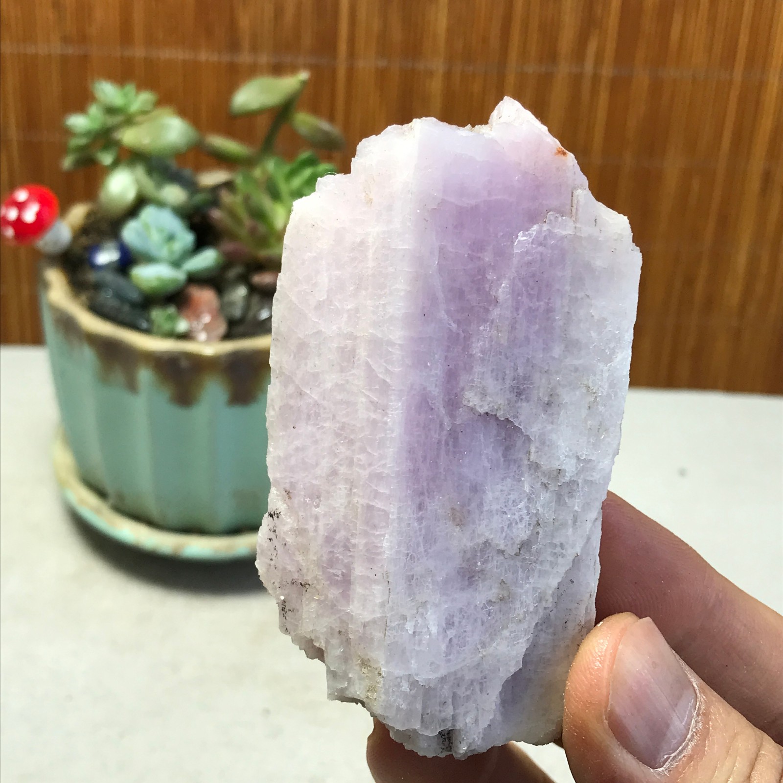 79-40-15mm NATURAL ROUGH KUNZITE PINK SPODUMENE CRYSTALS 109g A5343