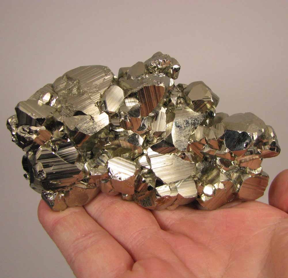 4.2″ PYRITE Crystals Cluster – Peru