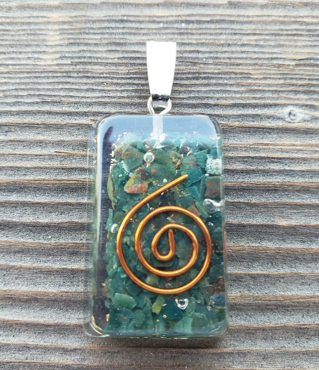 ORGONE BLOODSTONE GEMSTONE RECTANGLE PENDANT ORGONITE (ONE)