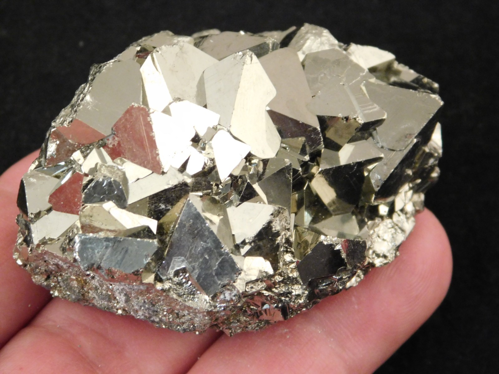 PYRAMID Shaped Crystals! Tetrahedron PYRITE Crystal Cluster Peru 184gr