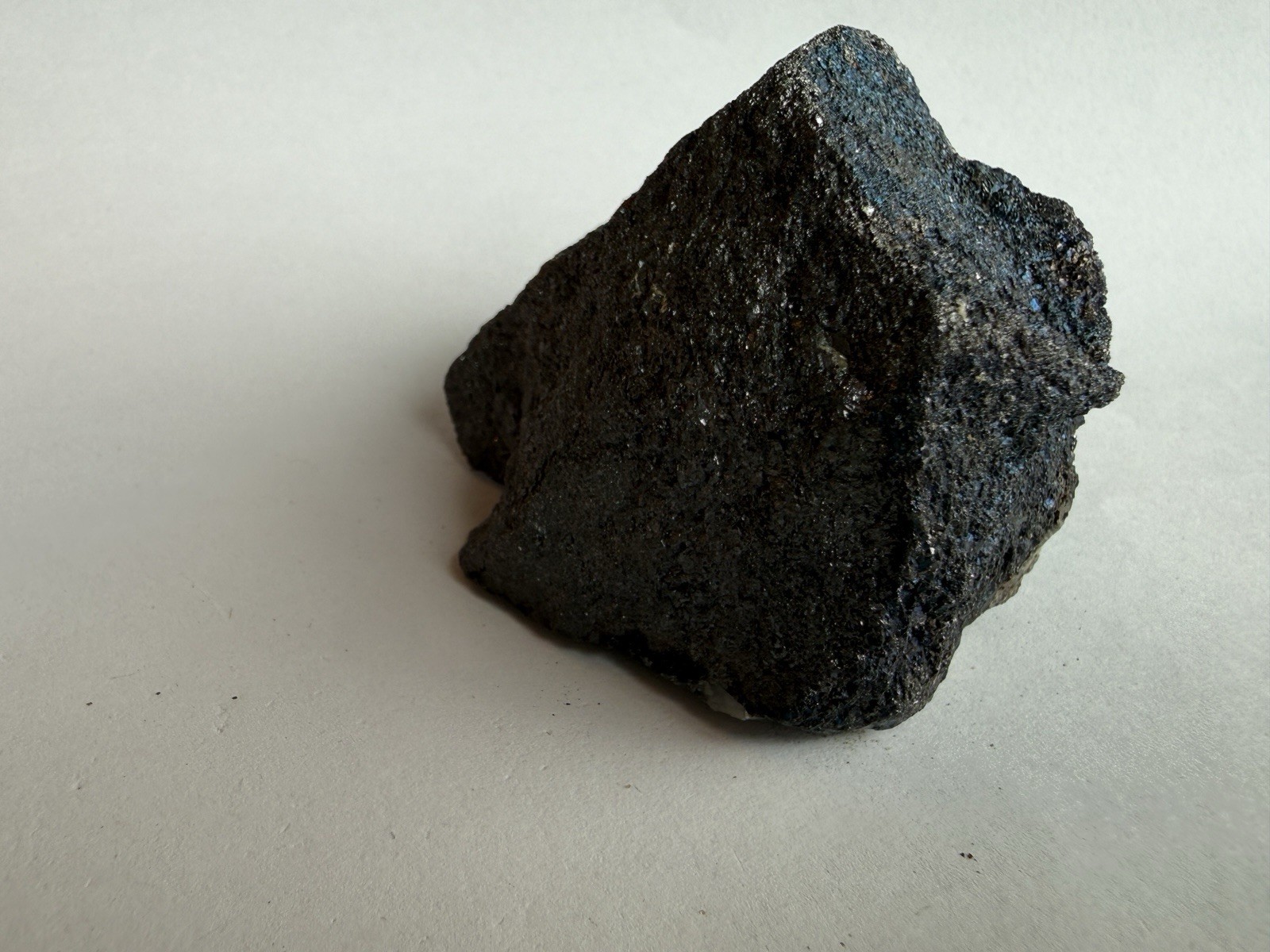 Iridescent Bornite Peacock Ore Mineral Specimen 264g Metallic Blue Rock Quartz