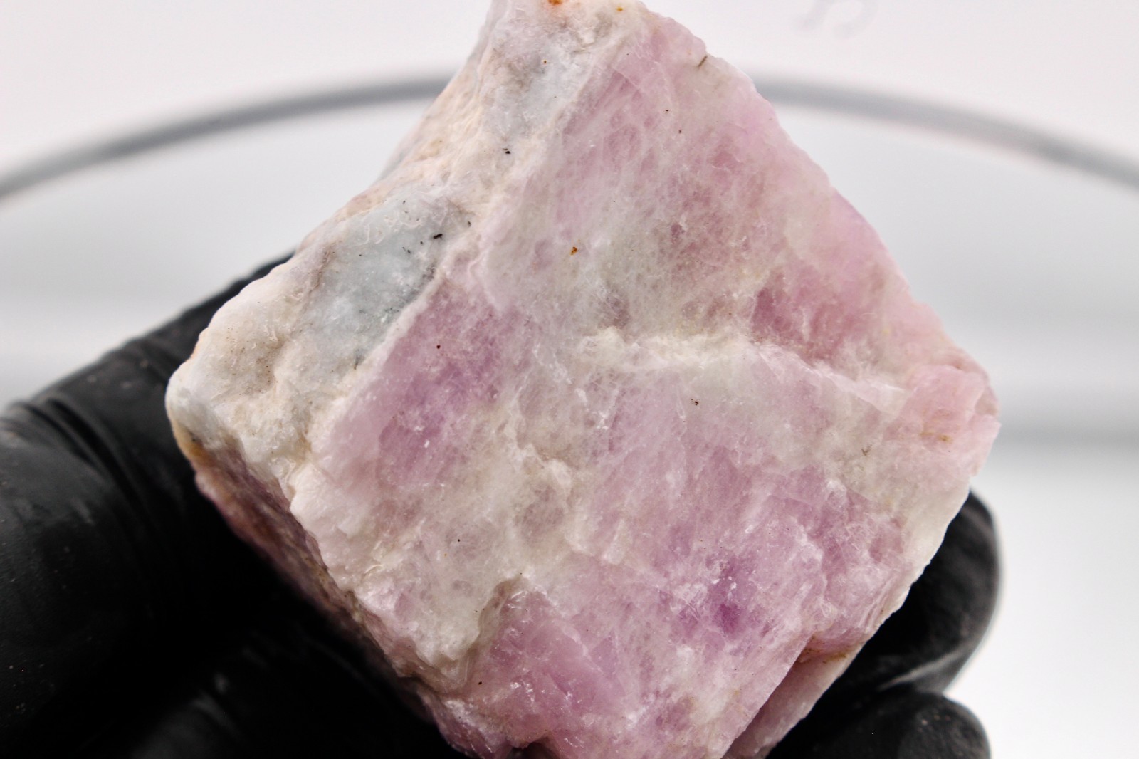 2.8oz UV ACTIVE Kunzite Nigeria Purple Lilac Raw Natural Rough Crystal Mineral