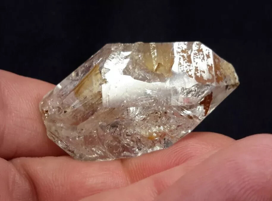 40mm WINDOW FENSTER QUARTZ CRYSTAL from Skardu, Pakistan