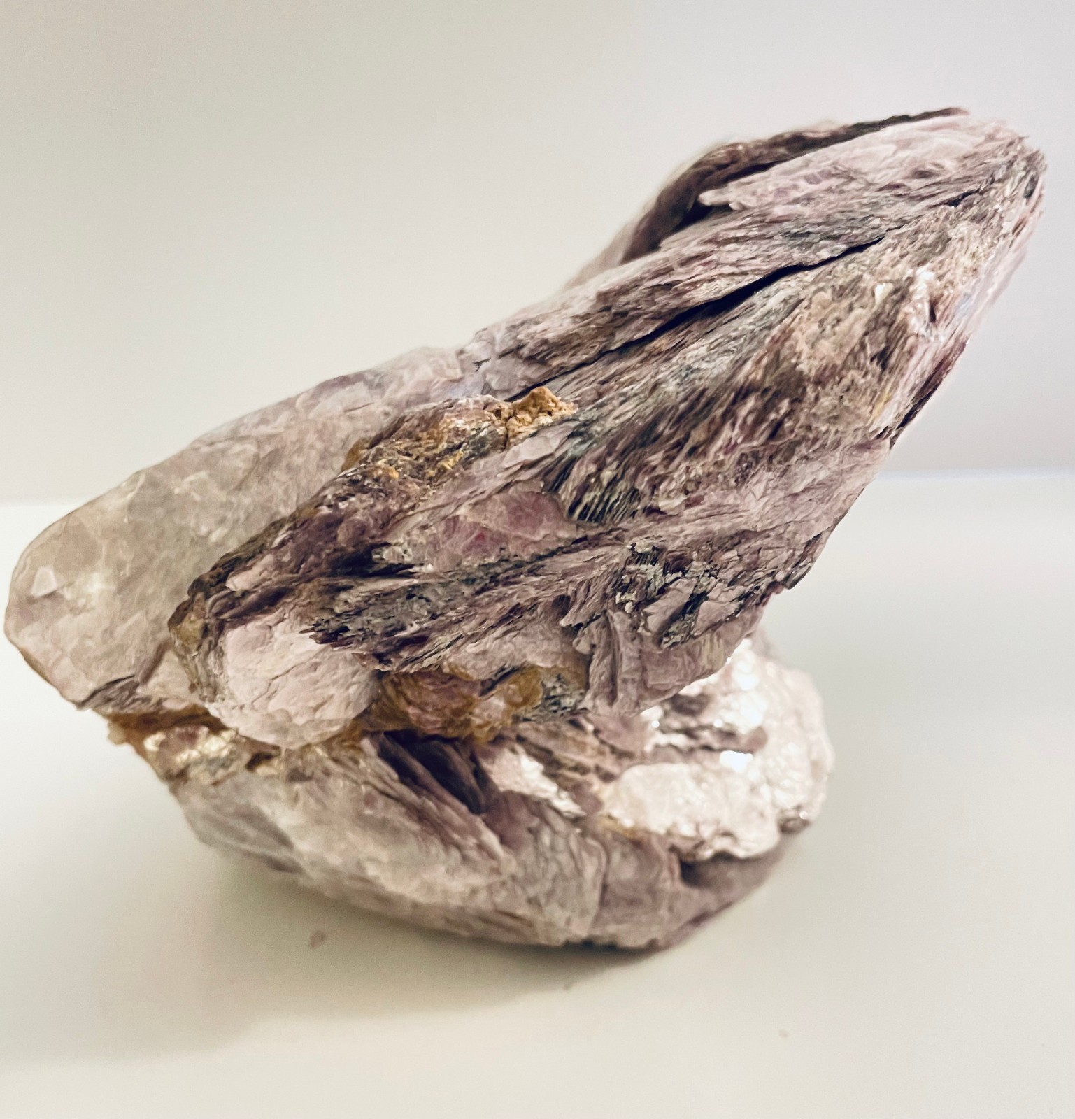 Sparkly Flower LEPIDOLITE Purple Lilac Mica Specimen 4lb 12oz (5.5″ x 6″ x 6.5″)