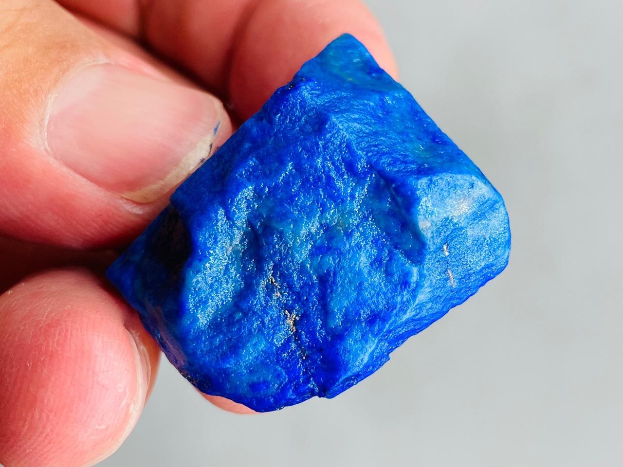 Lapis lazuli rough stone Royal blue raw natural stone top quality AAA E42