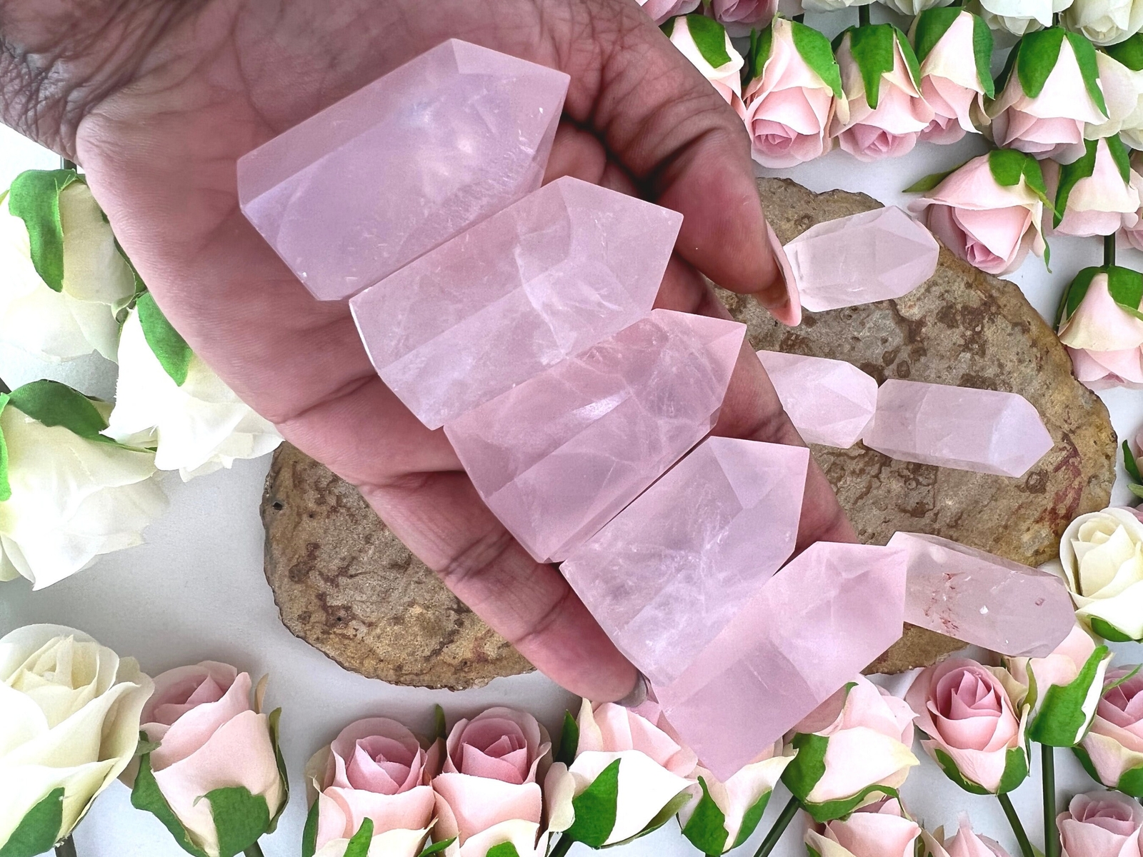 Rose quartz tower – rose quartz generator – rose quartz crystal tower –