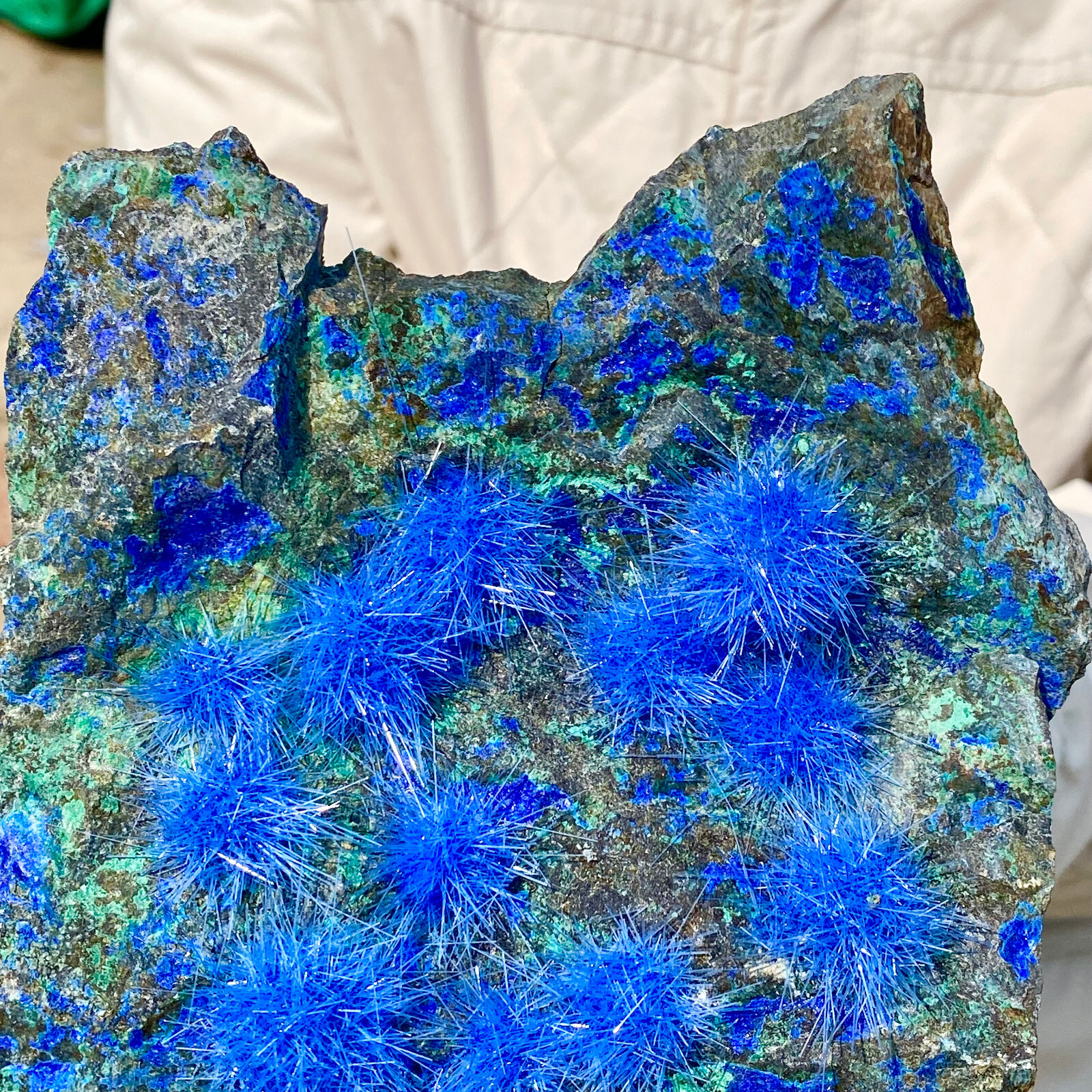 3.2LB Rare crystal specimens of magnesium phosphate blue copper ore in Morocco