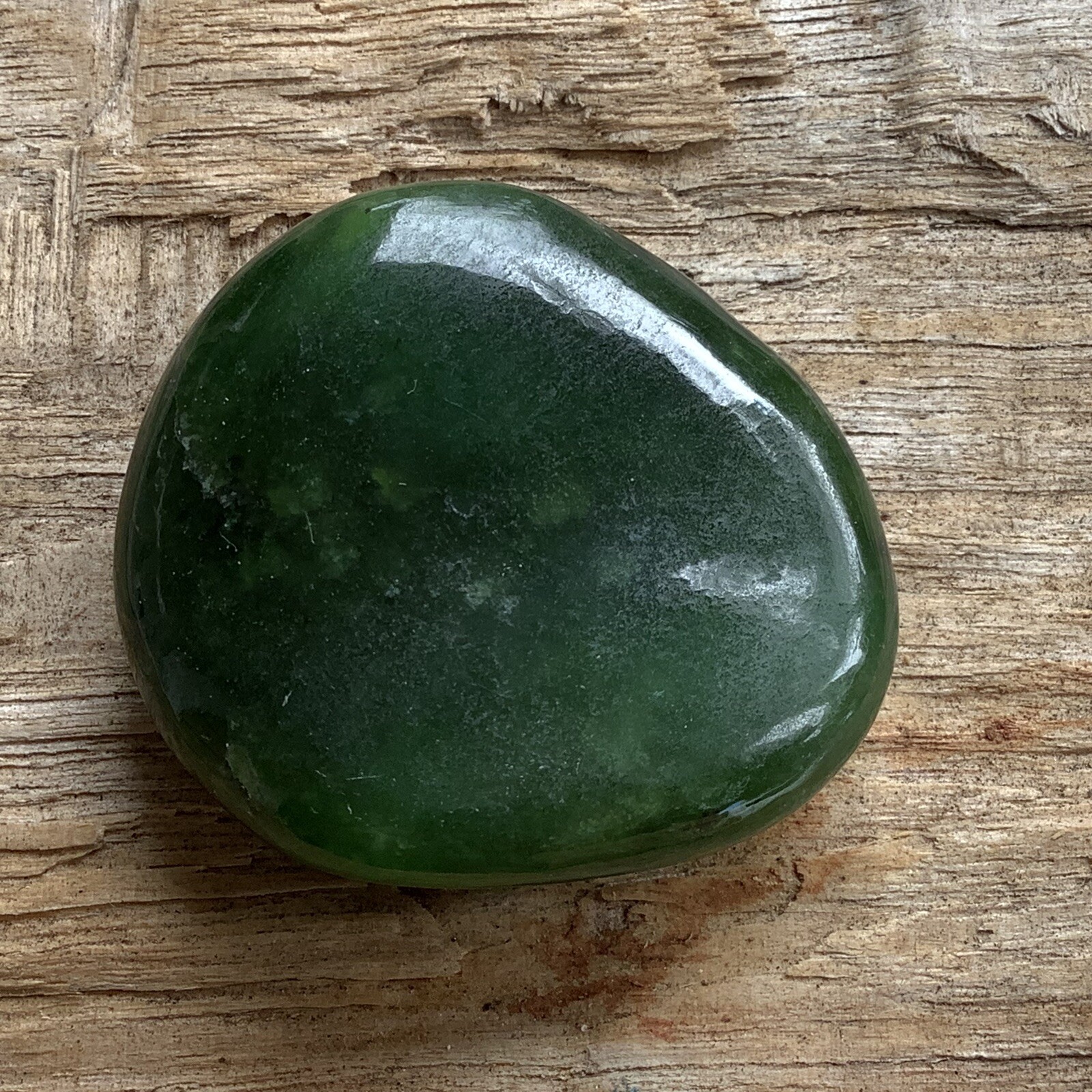 Siberian Jade Pebble Chromium Green Nephrite Jade Stone Specimen Siberia 39g