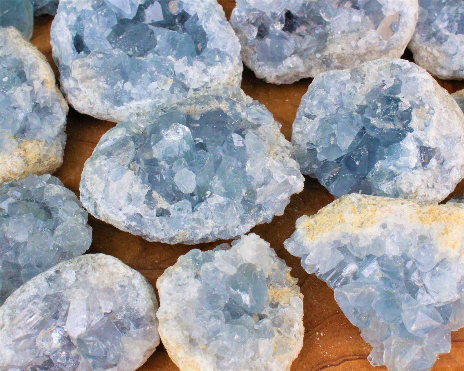 1 x AAA Grade Celestite Cluster LARGE 3″ – 4″ Blue Celestine Druzy (1 – 1.5 lb)