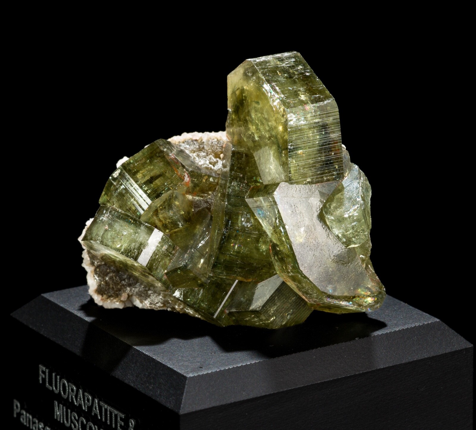 Fluorapatite & Muscovite from Panasqueira Mines, Portugal