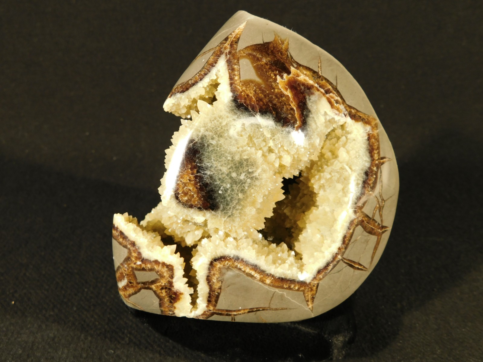 Big Polished AAA Crystal Filled Hollow Septarian GEODE Free Form Utah 1044gr