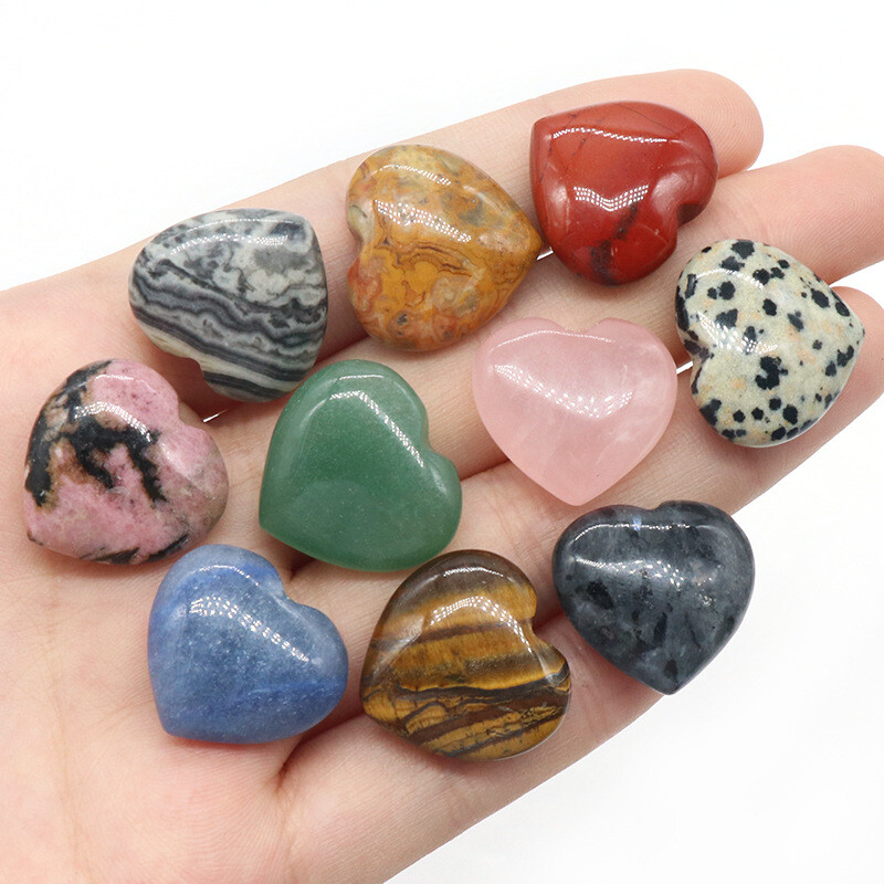 10Pcs Natural Healing Reiki Quartz Crystal Heart Stone Gemstone Collection