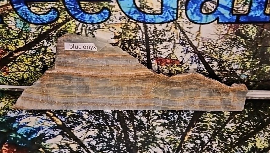 Blue Onyx Slab, Grade A 8.31oz 9in Long