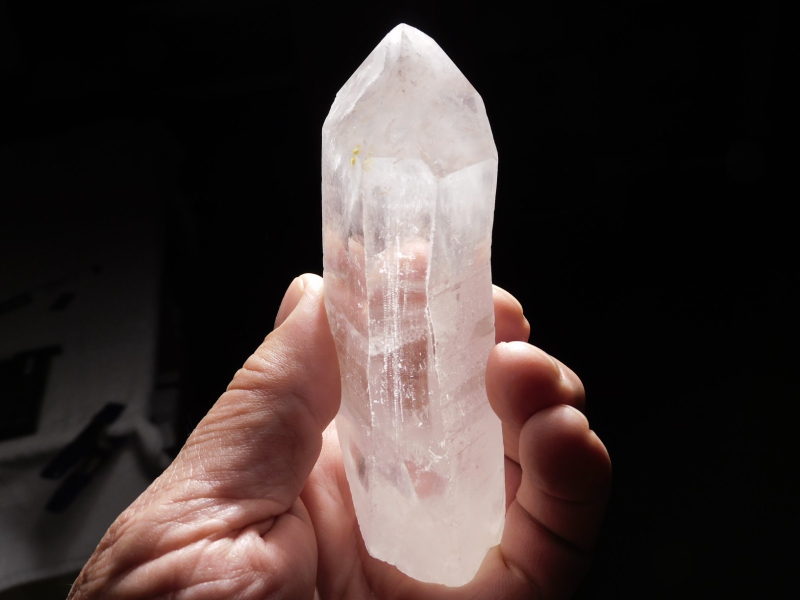 Larger! Very Nice and Natural LEMURIAN Quartz Crystal Brazil 235gr