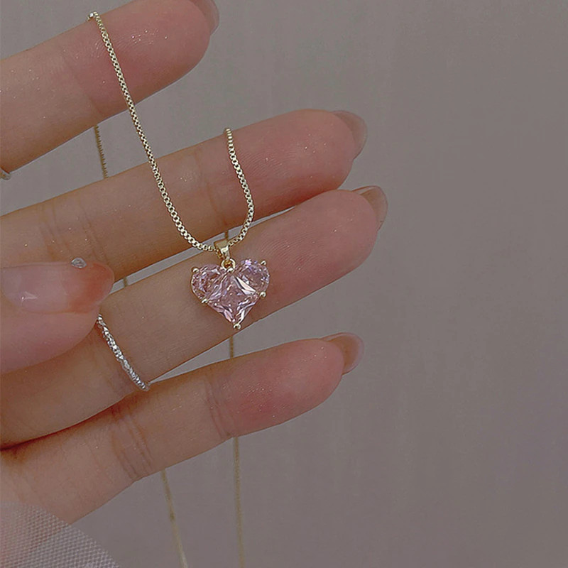 Women’s Fashion Jewelry Gold Pink Rhinestone Heart Pendant Necklace Gift 1PC