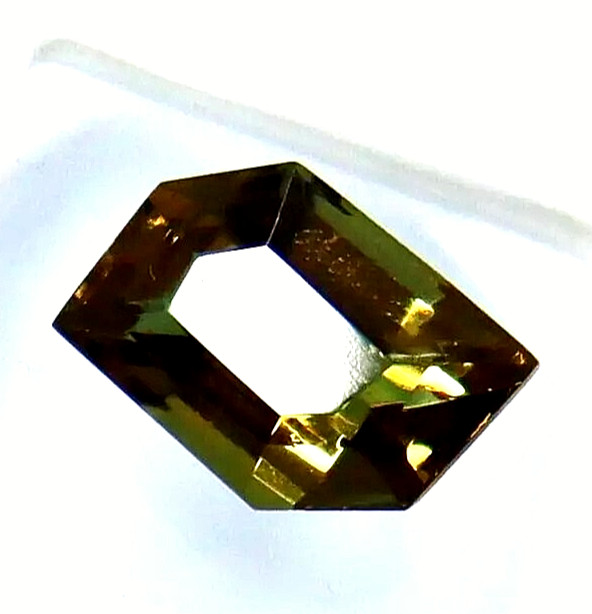 Fancy Cut Natural Alexandrite Loose Gemstone Certified Color Changing 8-10 Ct
