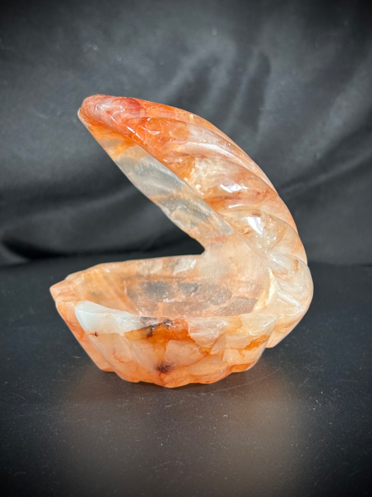3.6″ Elegant Hematoid (Fire) Quartz Shell Bowl 13.1oz (372 grams)