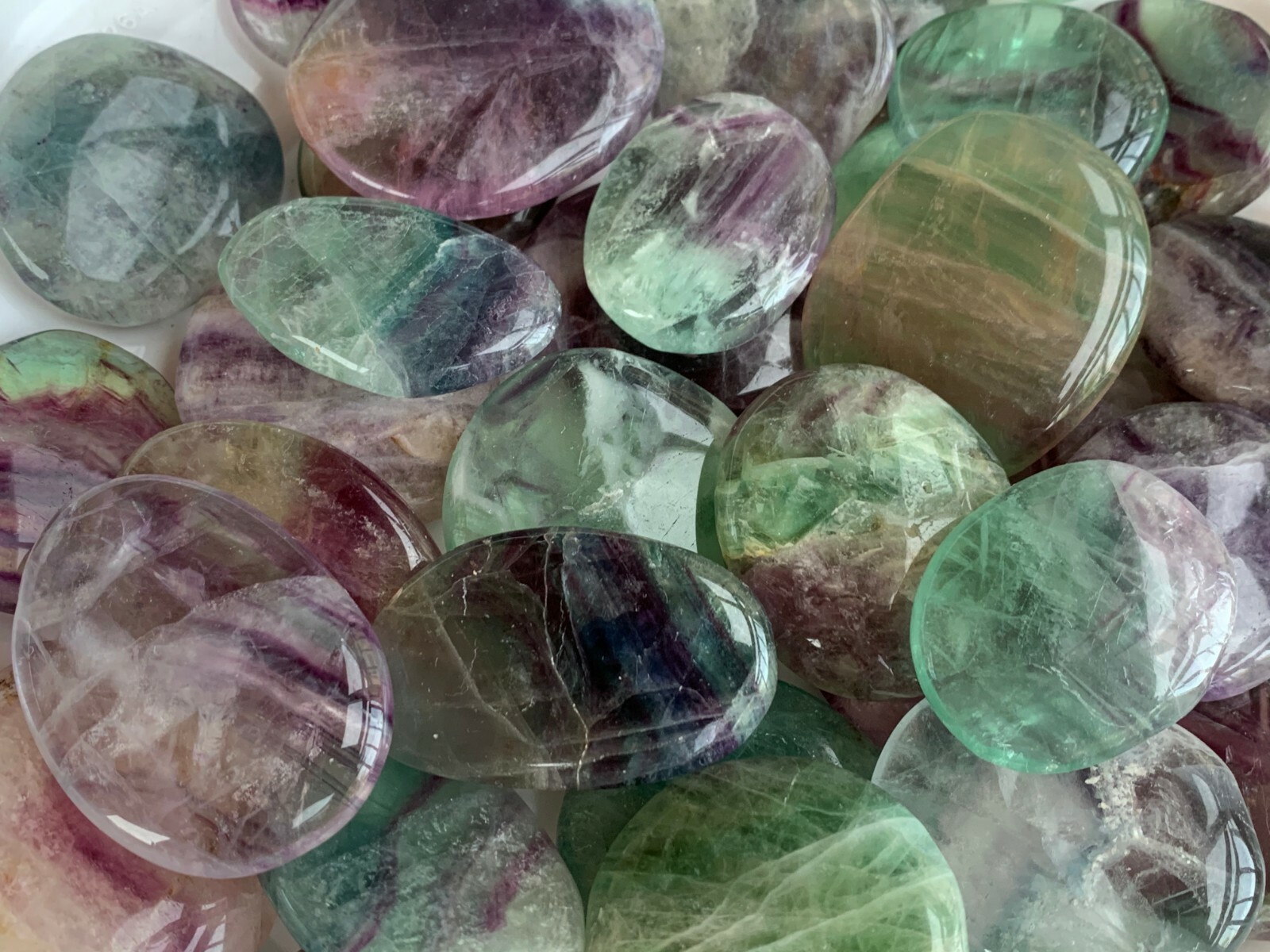 Fluorite Smooth Stone,1.5″-2″ Polished Fluorite Palm Stone, Wholesale Bulk Lot