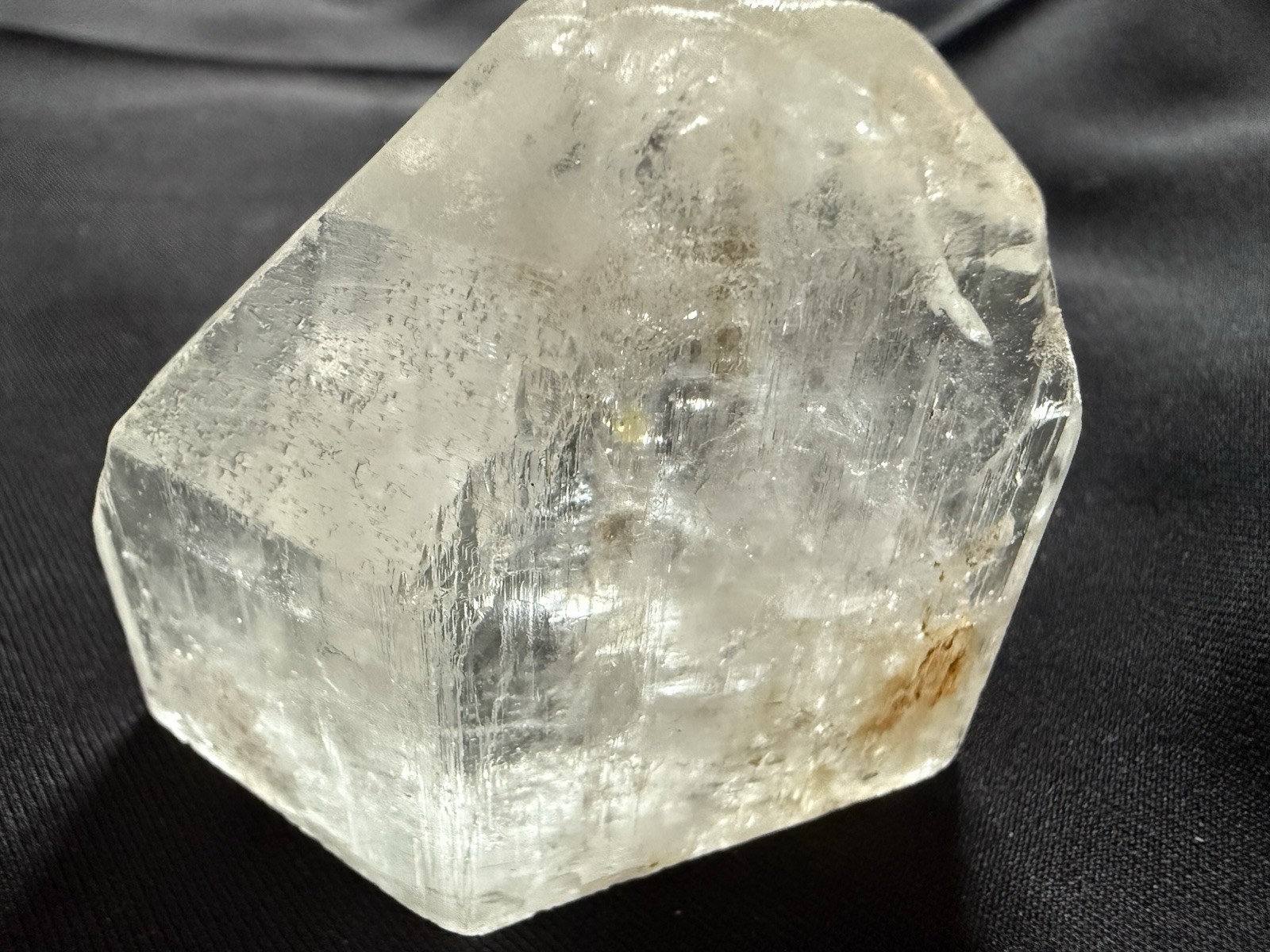 Topaz, Minas Gerais Brazil, 57x31mm 130g