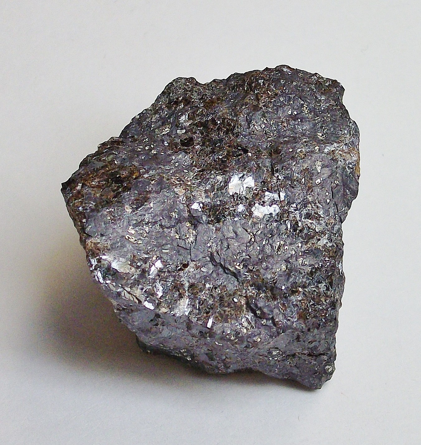 Fluorescent Sphalerite – Empire State No. 4 Mine, St. Lawrence Co., New York