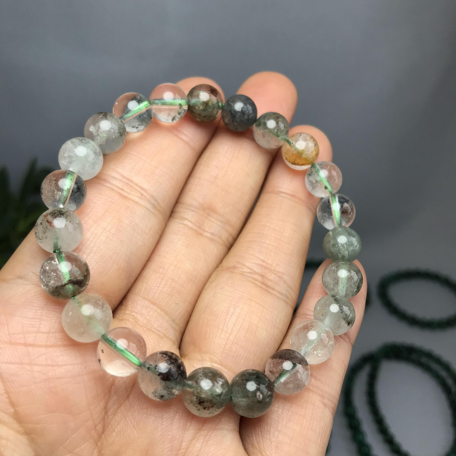 10Pcs Wholesal Natural Polish Green ghost stone bracelets Crystal ball 8mm