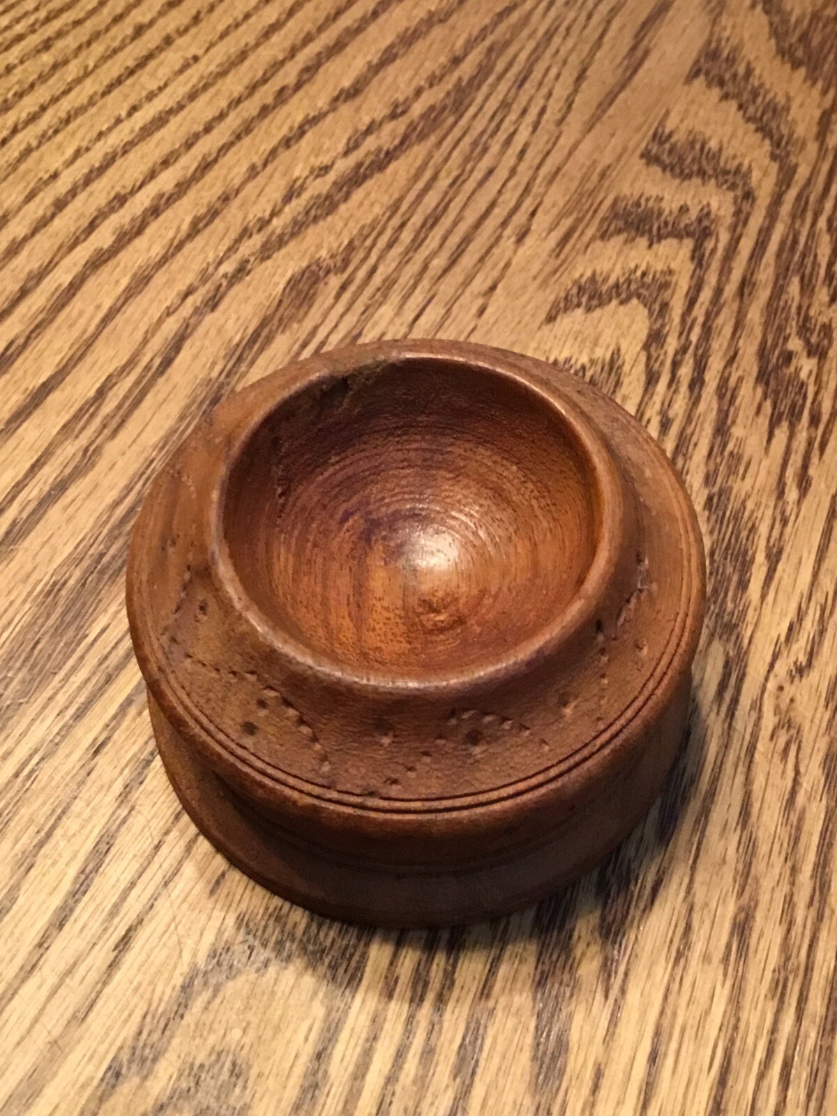 Onyx Naturally Banded Polished Egg With Wooden Stand